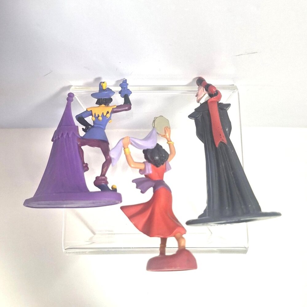Disney Hunchback Figures Esmeralda Frollo Clopin 3" PVC Vintage Cake Topper - Picture 4 of 6